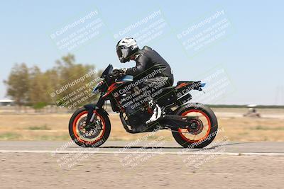 media/Jun-16-2024-Lets Ride (Sun) [[4ae6dd1f02]]/Group B/1220pm (Wheelie Bump)/